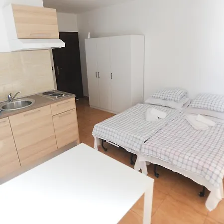 Deli Apartament