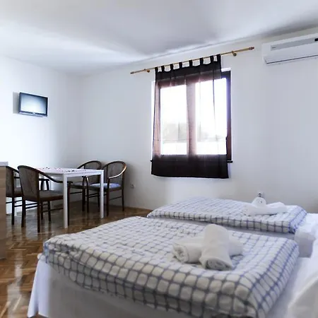 Apartament Deli *