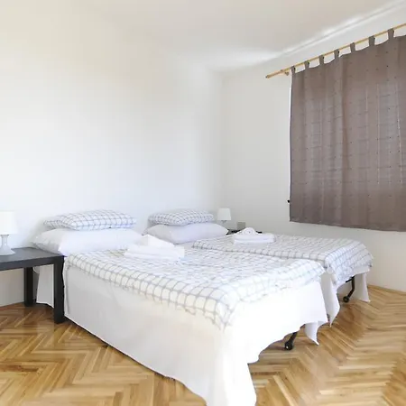 Deli Apartament
